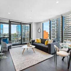 The Oasis - Brand New 2BR Retreat with Heated Pool Parking & Gym