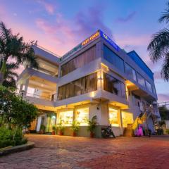 FabHotel Sharma & Vishnu Garden