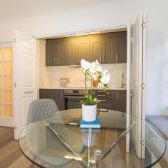 SG Chic Mayfair Central London Apartment