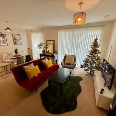 Issara Apartments 49 - Great location & Private Parking