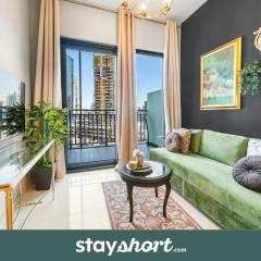 StayShort - 1 Bed in Zada Tower sleeps 3 with Balcony