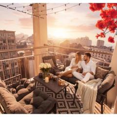 Luxurious Urban Retreat with Unmatched Comfort