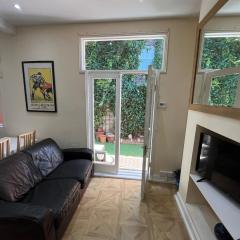 Spacious 4 bedroom flat in a desirable location