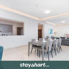 StayShort - Airy 5-Bedrooms Apartment at Harbour views with stunning scenery of Dubai Creek!