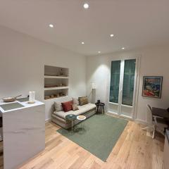 Bord de mer - Beau 2 pièces rénové - Parking - EX