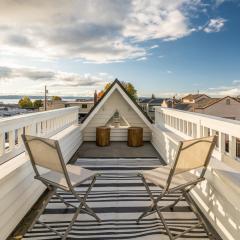 Roof Top Deck Near the Beach Dog Friendly