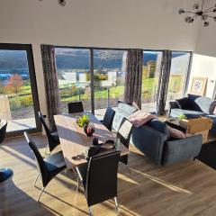 Forest egde lake house