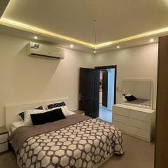 شقه مفروشه بالكامل و نظيفه