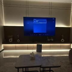 استديو الملقا انيق بجلسة واسعة Studio modren