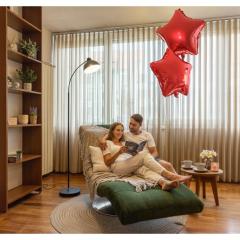 Ultracentral Retreat - Victory Square Views & Style