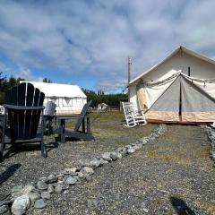 Cute and Comfortable Safari Tent in Seward, Alaska - Amazing Glamping Accommodation with Breathtaking Mountain Views