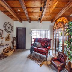 Antiques Nagoya Station East -アンティークス名古屋駅東-