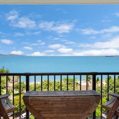 Studio 909 - Ocean views on the seafront