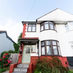 The Perch Bexley - Charming 3-bed House - Pass the Keys