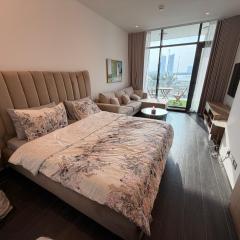 Sea View Studio Perfect for Couples In Harbour Row