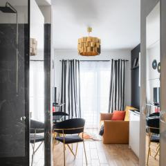 Wyjątkowy apartament z prysznicem pośrodku na wyjątkowe wieczory