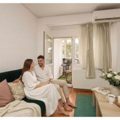 Inviting Studio on Decebal Boulevard in Bucharest