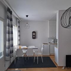 Kotimaailma - Comfortable 2 br with sauna