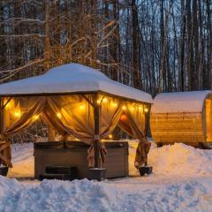 Stratton Ski Haus, Green Mountain Wellness Retreat, Hot Tub & Barrel Sauna