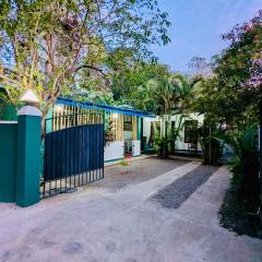 Golden Pearl Safari Villa