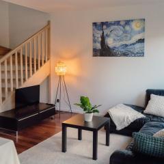 La Maison Arc-en-ciel aux portes de Toulouse, jardin et parking