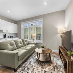 Luxury 2BR near Cabmridge