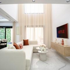 5-Star Duplex - Private Pool
