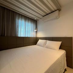 Flat Beach Class Excelsior - Apto Completo para 4 pessoas vista rio e mar