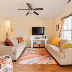 Colorful home sleeps up to 8