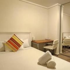 Live in Perth centre