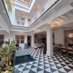 Riad Beltza - "Sourour" Privé avec Piscine et Services