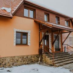 Zafir House Harghita Bai Vila Ski