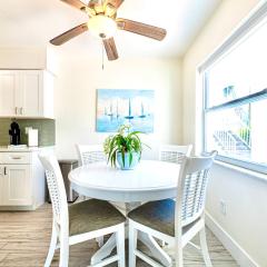 2bd 1ba Sunset 1 3Min to Beach