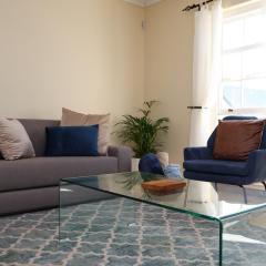Paradyskloof Spacious Apartment