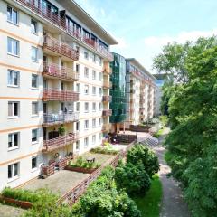 Dom Tobie bliski APARTAMENT W PARKU WARTA PRYWATNA KUCHNIA LAZIENKA PARKING