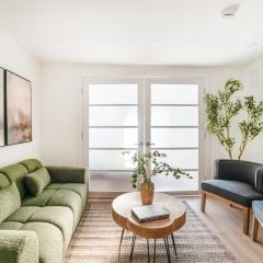 22nd Sleek Modern 1BR Gramercy