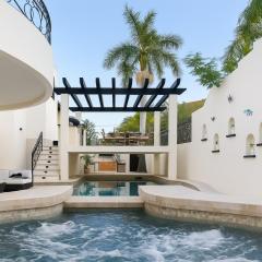 #Marbella Lane - Grand 5BR Oasis Villa Getaway