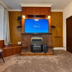 Modern 3Bed Doncaster Home with Vintage Charm