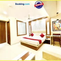 LUXURY SEA VIEW from rooftop HOTEL K PALACE ! PURI near Swargadwar - Golden Beach - Jagannath Temple - Restaurant - Parking - Fully Air Conditioning Rooms - BEST HOTEL IN PURI