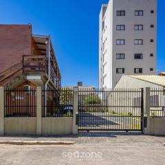 Sua estadia completa a 350m da Praia de Balneário Piçarras - MHKs