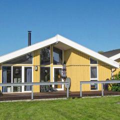 Cozy Home In Rechlin With Sauna