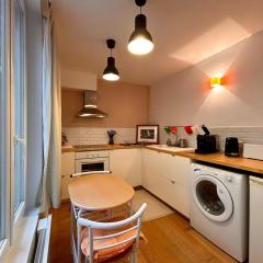 Coin paisible en plein centre-Rue piétonne