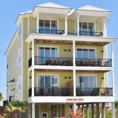 Dream Big by GSVR - Beachview Family Reunion Home with Big Pool & Elevator - FREE Activities and Golf