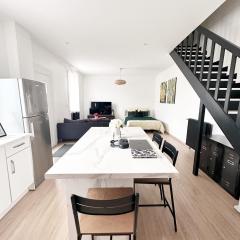 Grand Studio WiFi rapide RER B