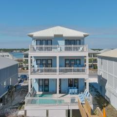 Memory Maker by GSVR - Spacious Beachfront Retreat with Heated Pool, Elevator - FREE Activities and Golf
