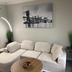 Bright & Stylish 1BR Minutes to The Woodlands