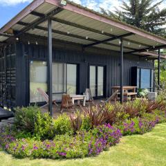 elcontainerdeacantilados