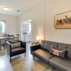 4 Mi to Lake Bastrop Pet-Friendly Apartment!