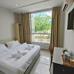 Swing & Pillows - Damansara Jaya