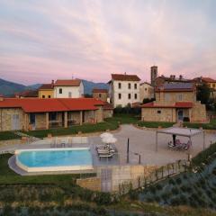 Spacious apartment with infinity pool